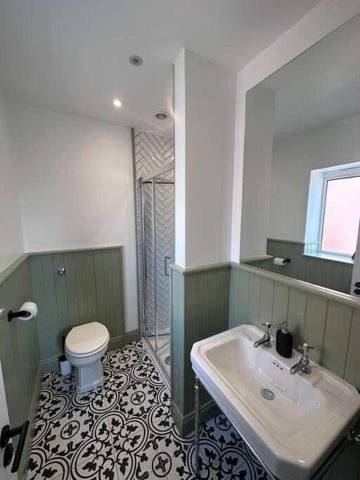윈체스터 Riverside 3 Bed House 빌라 외부 사진
